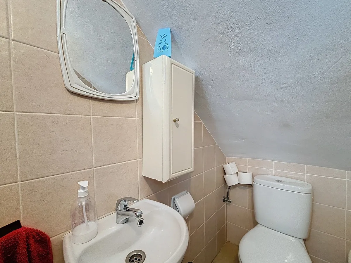 6d31d75f-617e-4561-bb9a-2d5aa4ce6526