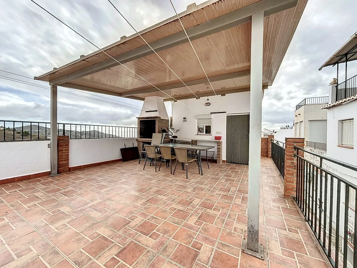 8c49e74c-9e0b-40a3-b698-35f90e8e011b