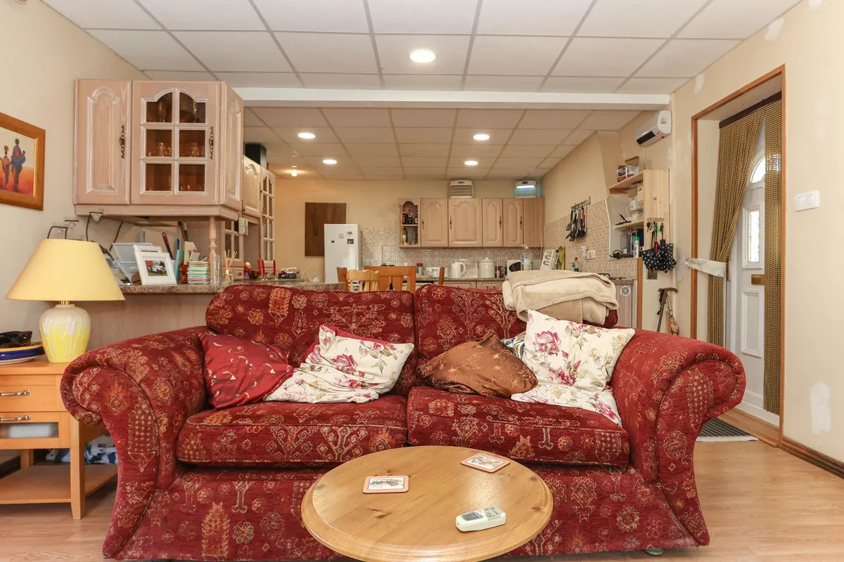 9dda36a4-daaa-4282-8a03-db81c9054e6f