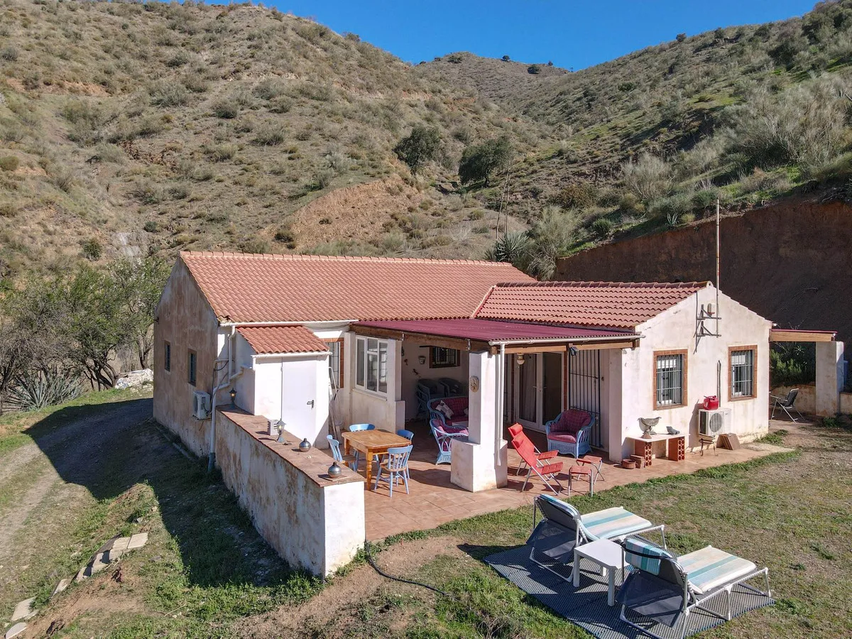 9f61c209-78b4-4f2a-a687-6377fa257963