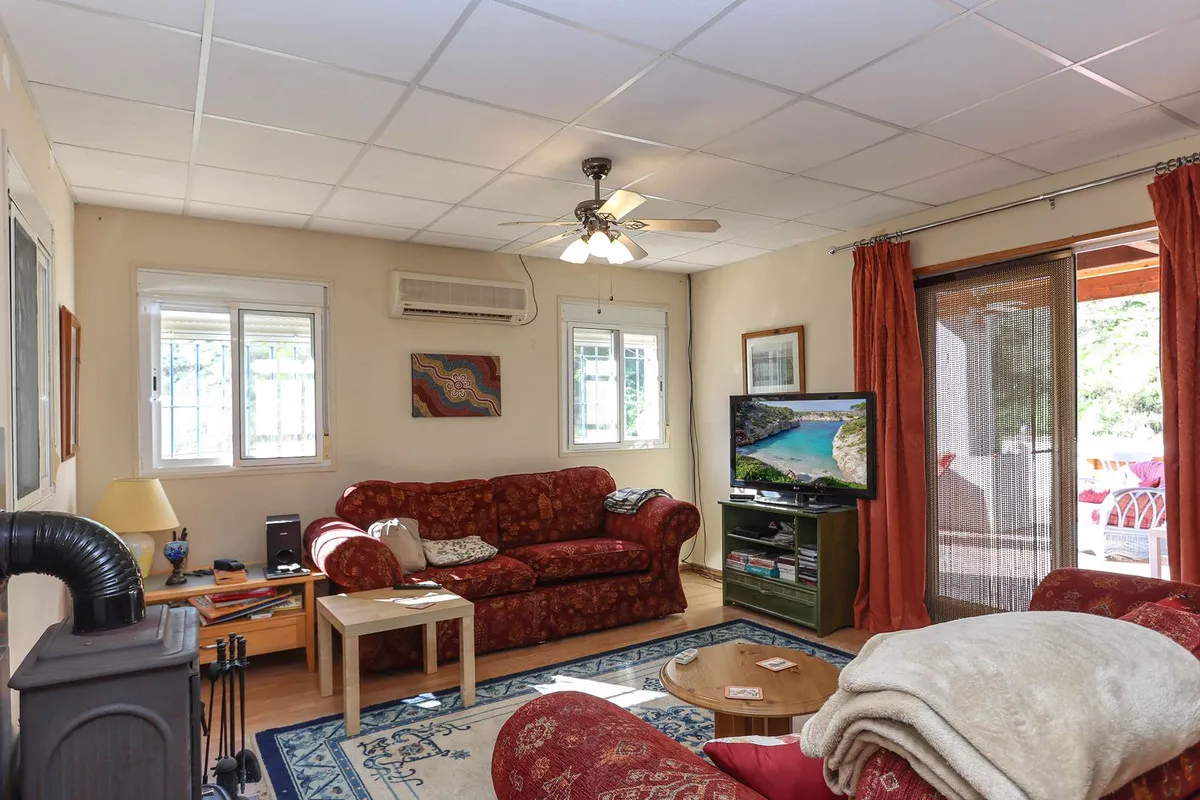 a427f657-ff2e-4131-9cb8-d450cf523243