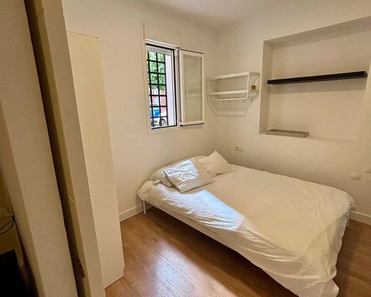 437ce8f1-8e5f-4bc4-a453-808e4697d92c