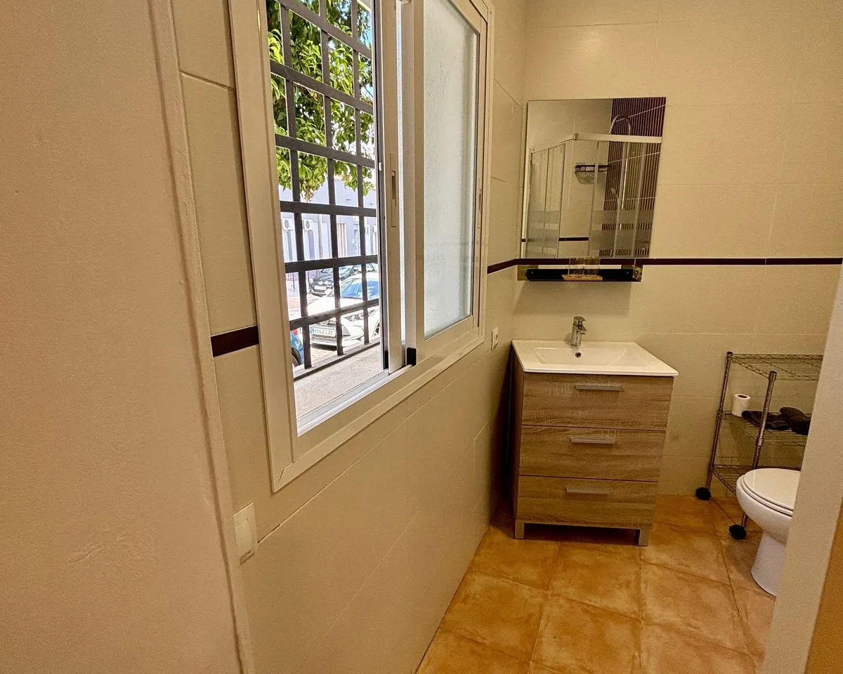 5dbd6cfd-063a-49e5-8d9d-4e516bbbc6df