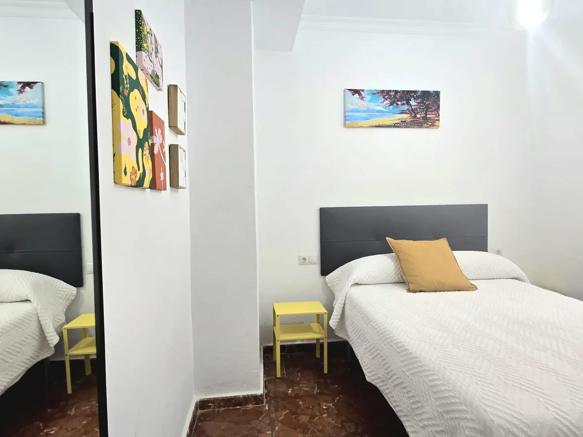 bc971b8e-3083-42cf-8d52-18c4e8655e1e