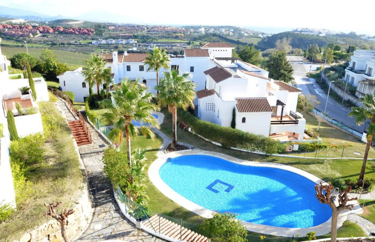 6953b4e3-2422-4ca0-be67-7e81e570b5ac