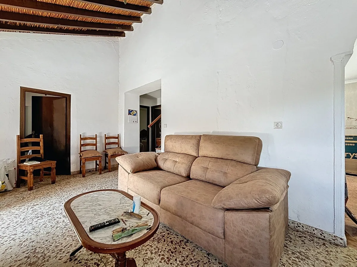 1d0b0904-0832-4cb7-a06b-36e4cbb4caca