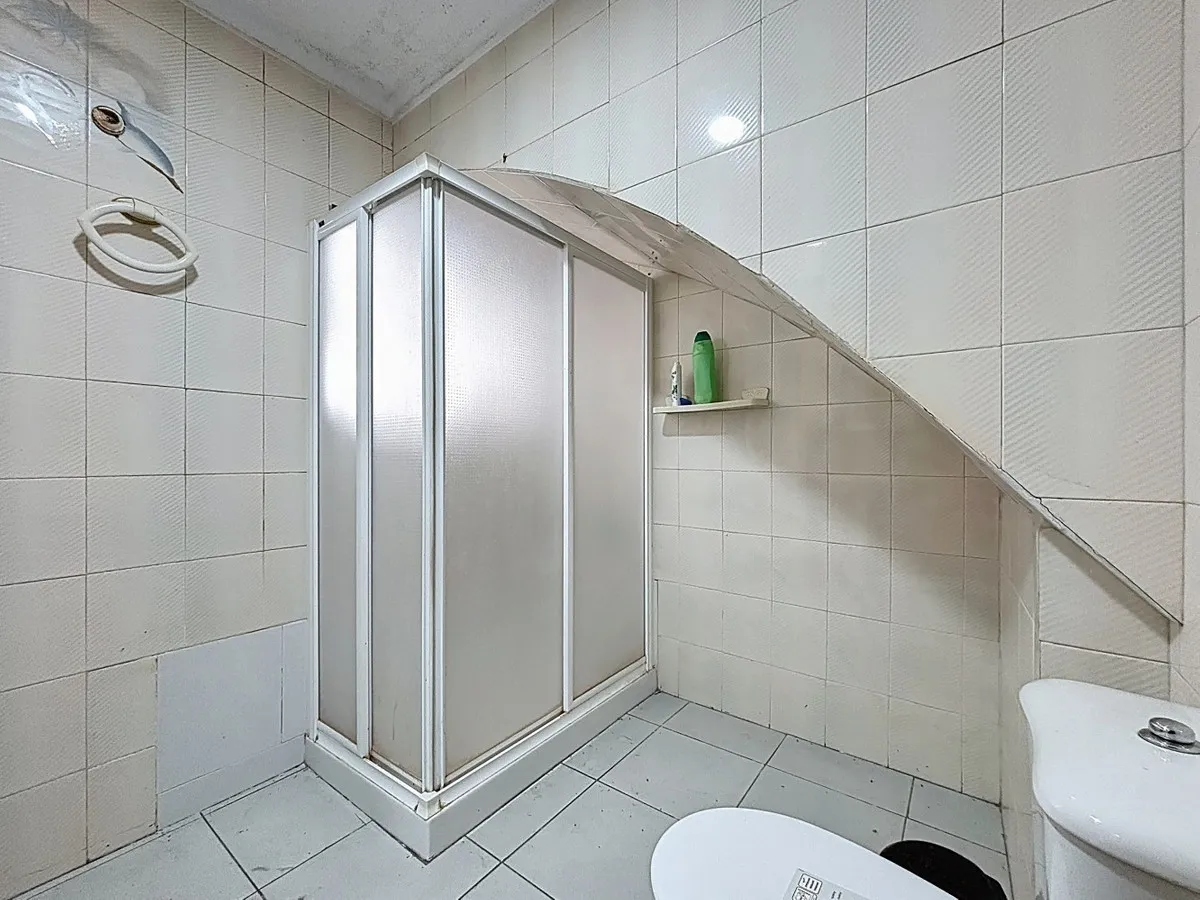 9dae65a9-e82a-4bbd-8dd5-3cf79b55fa4d