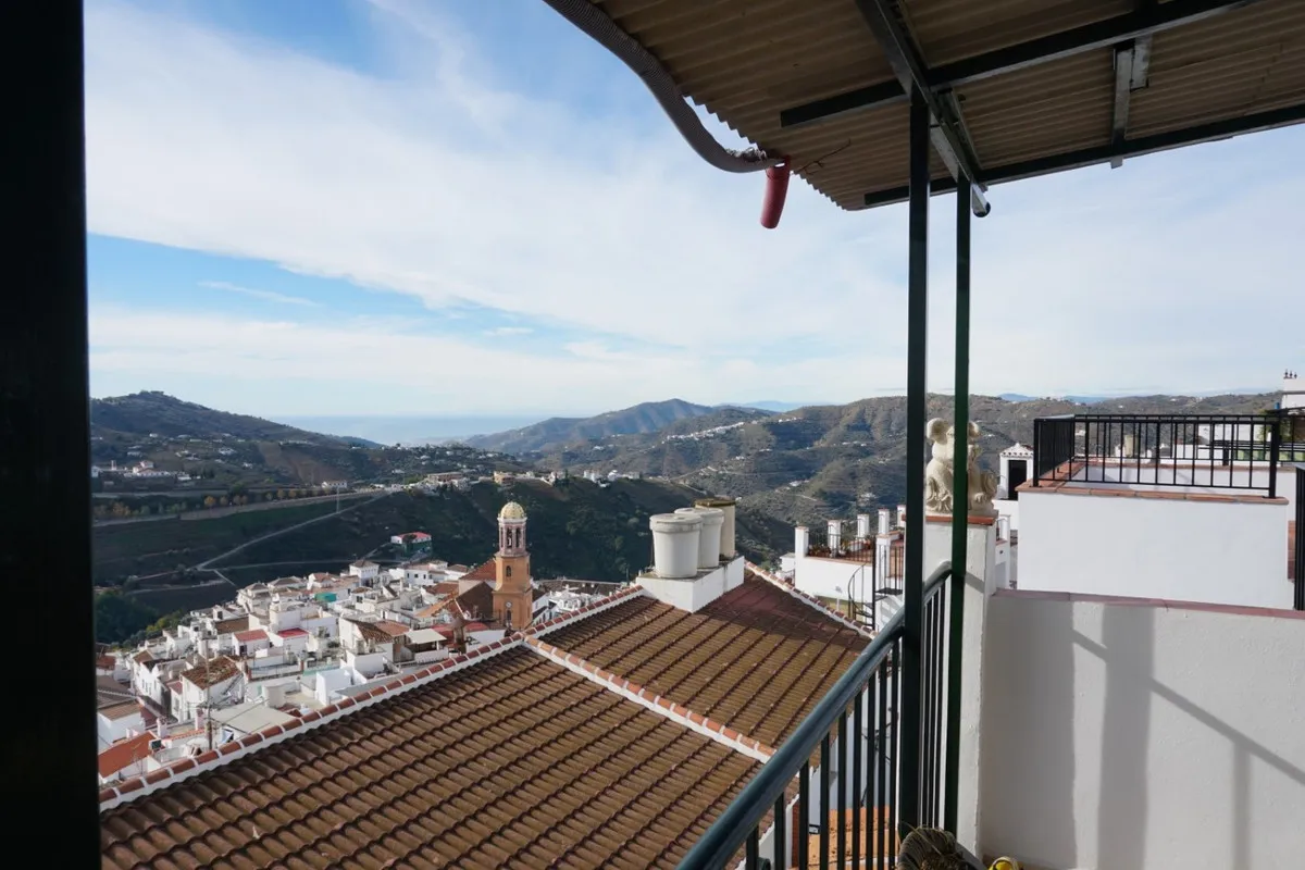 1008f040-e6f4-40f0-bbda-35ded97ccf06