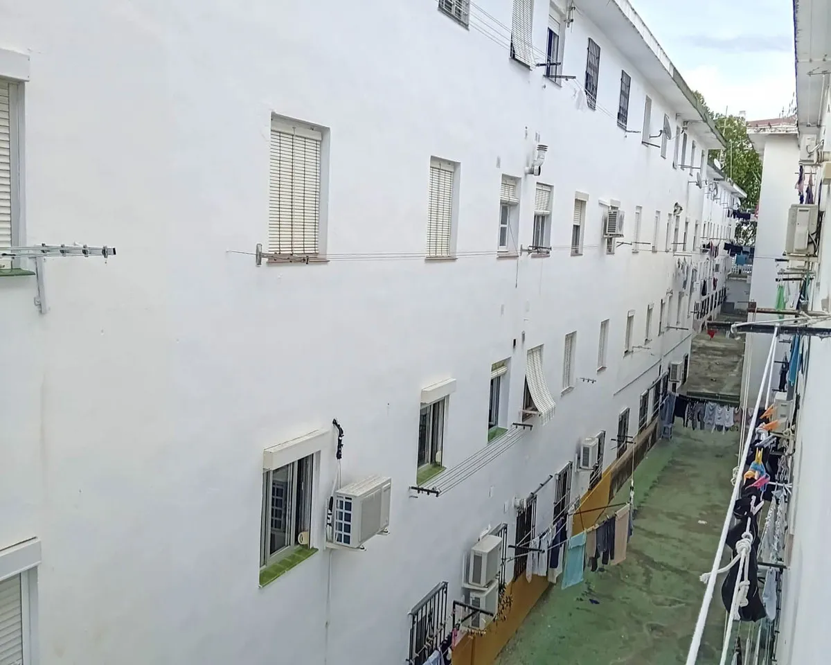 58b0790b-714a-4c03-86c1-23b0f607f57c