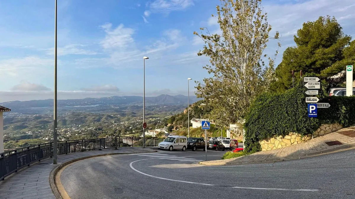 e9cafdd8-5b72-4e65-9ac0-3d47ddc82c0c