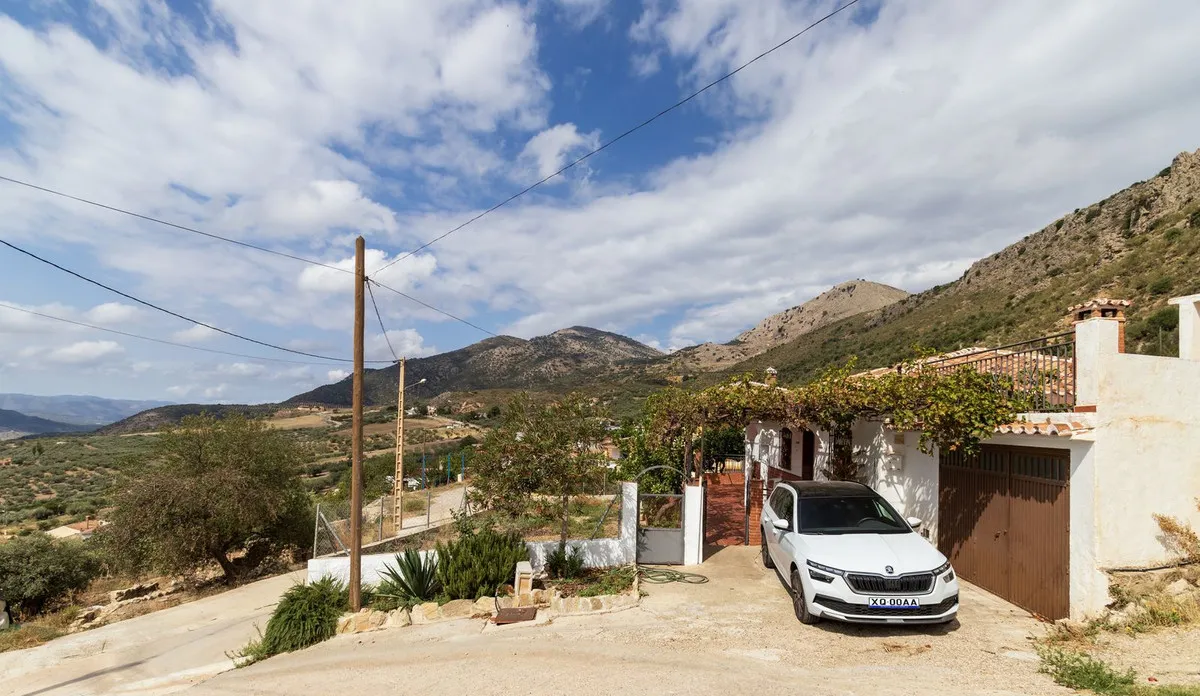 3c3a3c9e-57f1-4752-ac89-5eb39a930b49