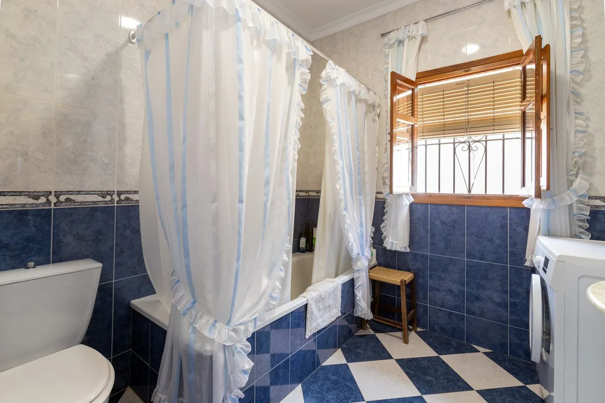 79912ab6-f0c6-44f9-9191-39cc04112c30