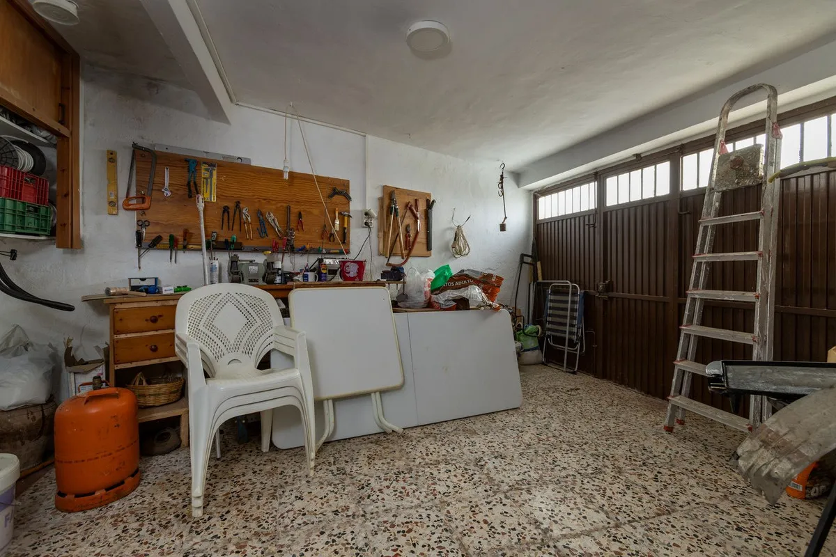 b15e191a-2f2d-4fe7-aeb1-13d20307d9a6