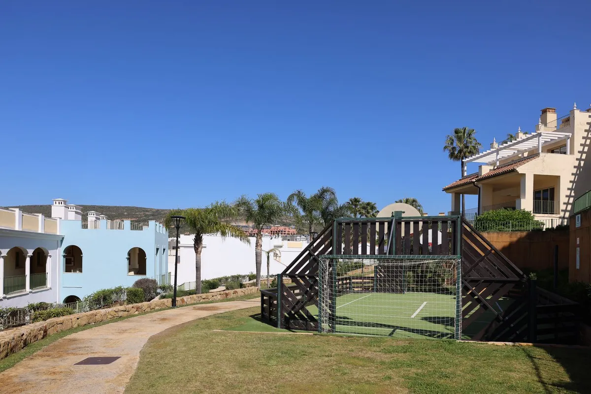 71bf6e31-0b69-4f61-9a75-e25fbfd9c5ac