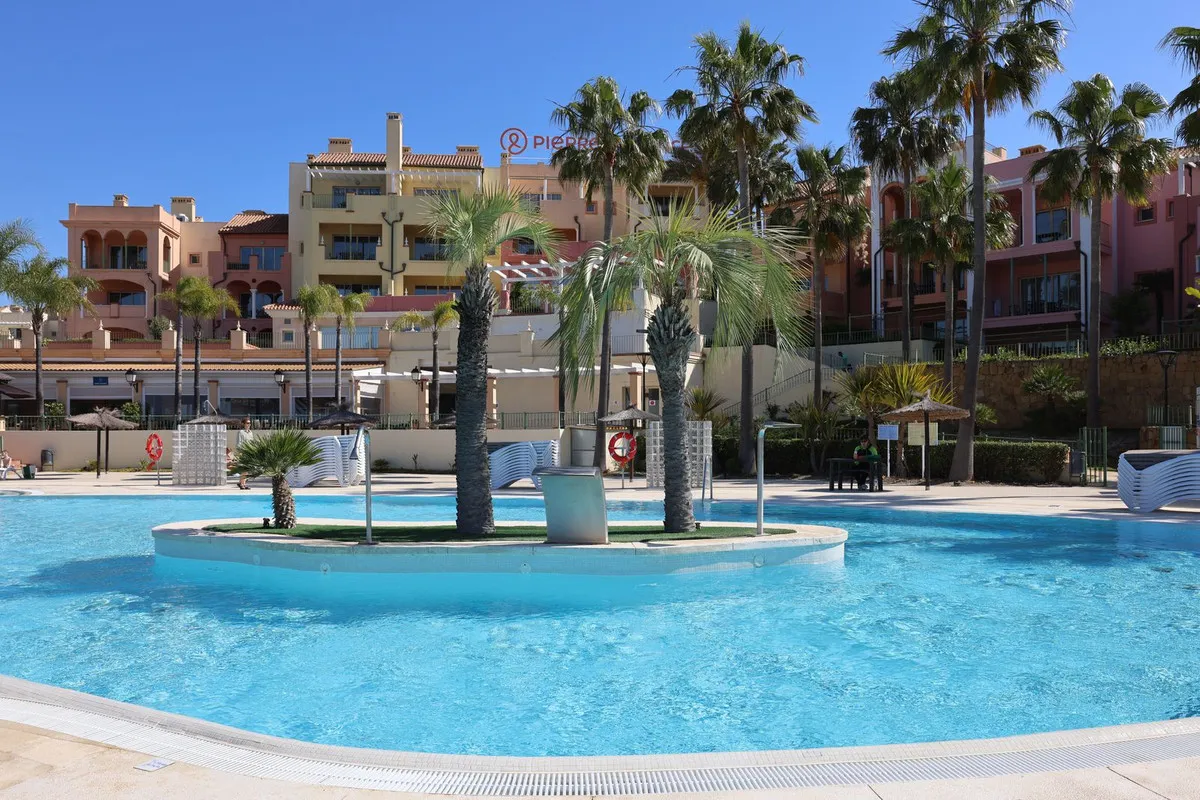 8f20217b-e3be-46c0-ad06-1c2b56aeeef2