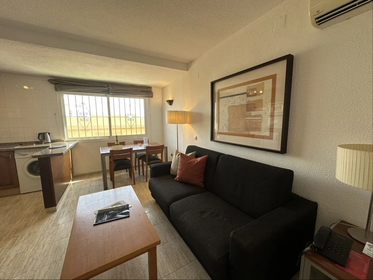 8c778d8e-7123-474a-b825-0304956694bb