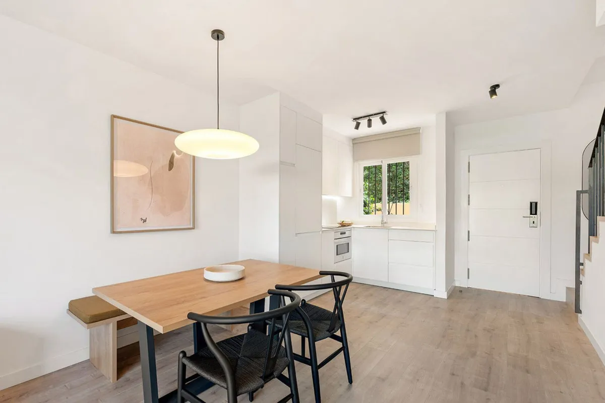 b30fe2d8-2df1-4265-b264-cbc20acffcba