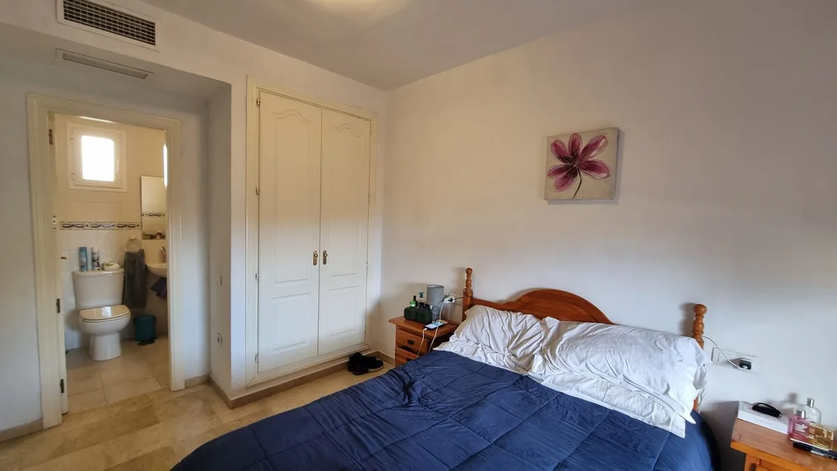 3bf272fe-4038-4399-bee5-ba9b3c55ad3f