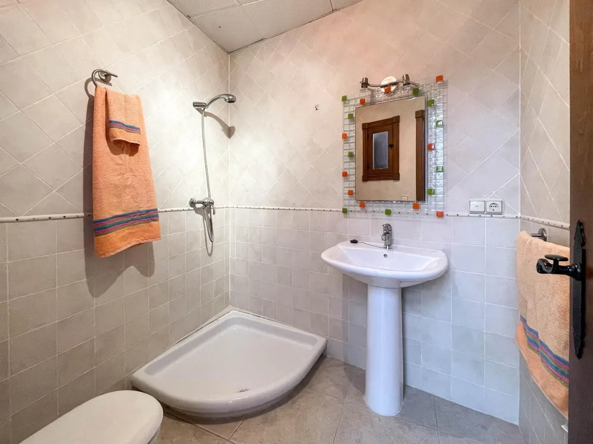 20e2b0ad-8218-478a-a3b7-9fd162a98a46