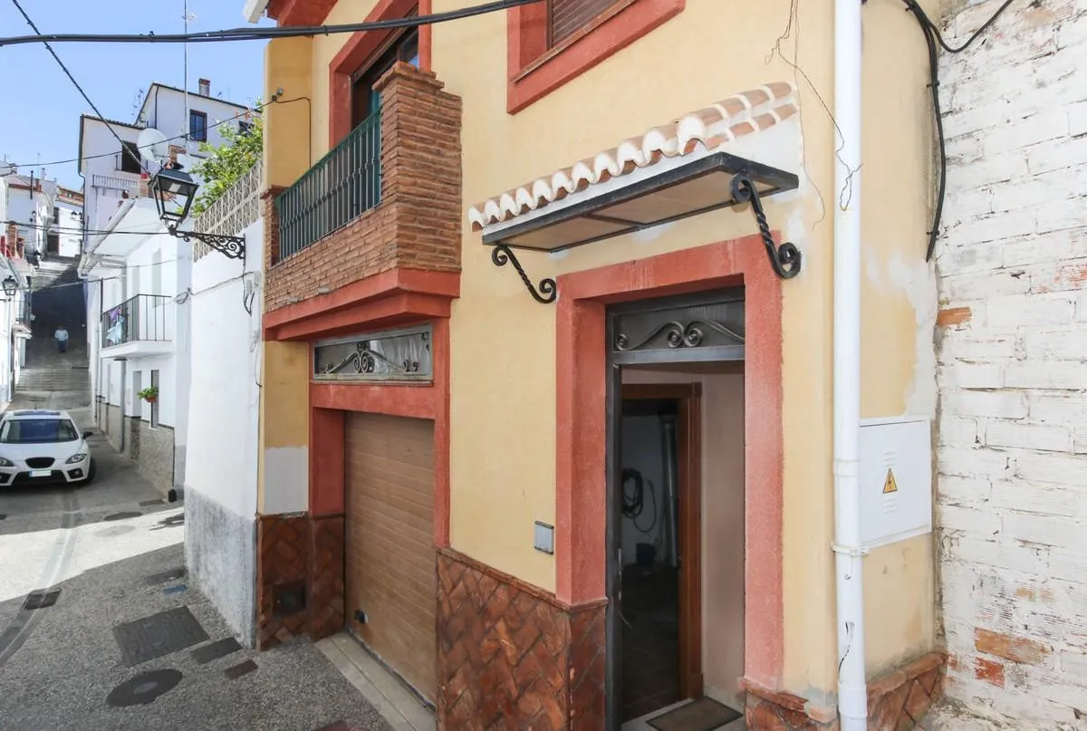 9248df71-5ea7-43c3-b518-15af4b60ba70