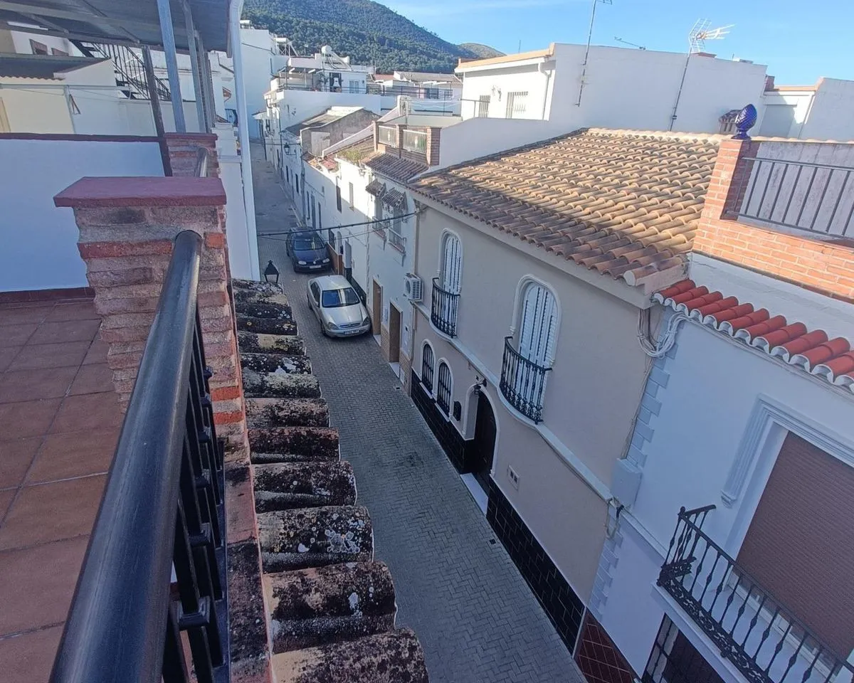 14f0f753-d782-4166-b4f2-e2d8b9a20ce0