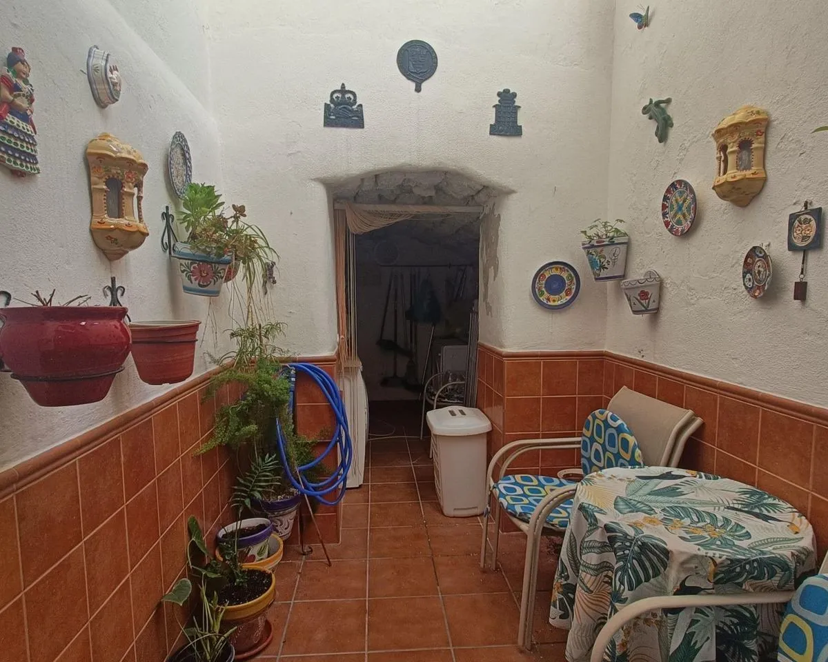 bca8c899-8b35-4250-bc42-fcc97b76a0bf