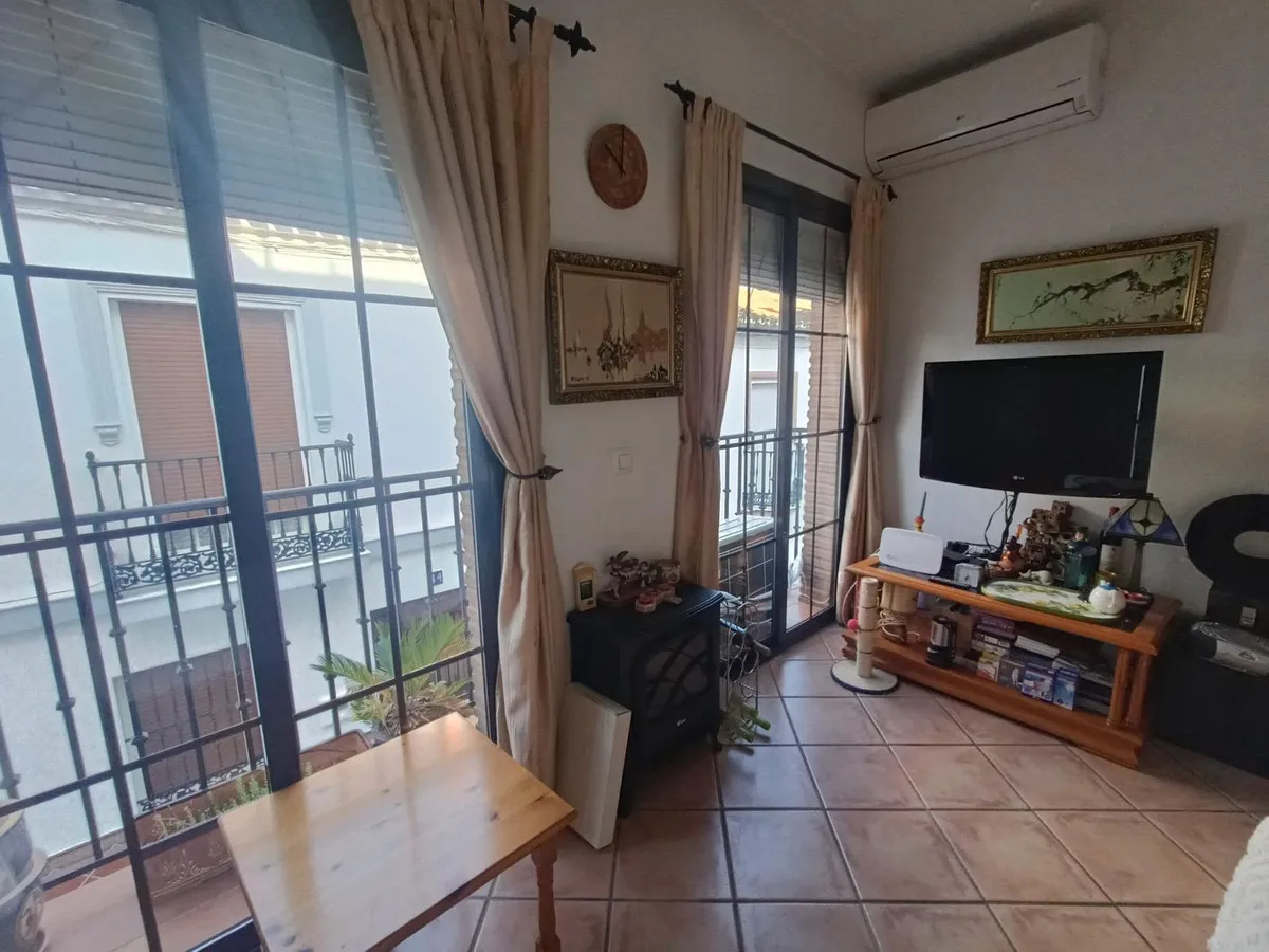 caeab8c1-32a6-42e3-965e-01f1ec9ee3fe