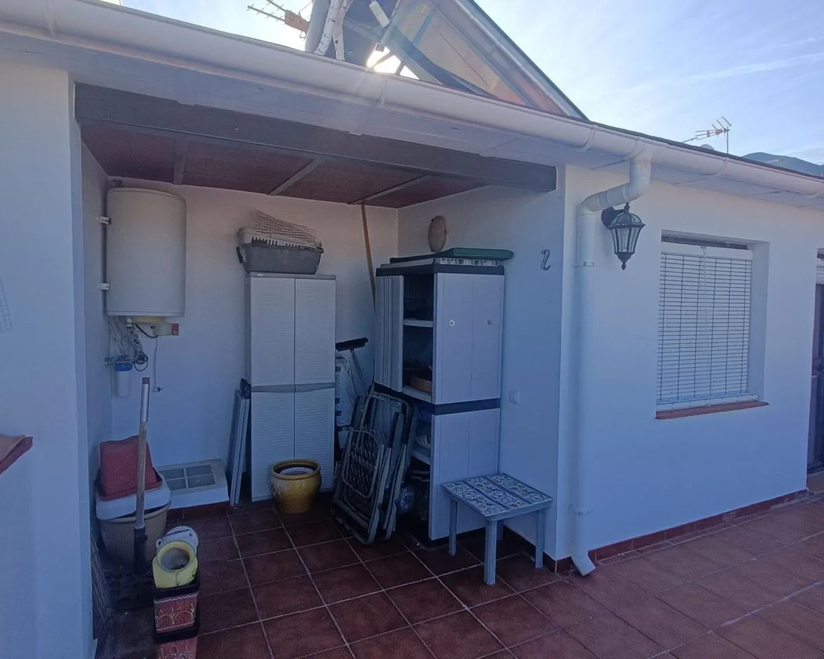 d398d902-61a0-4a7e-9028-347417309340