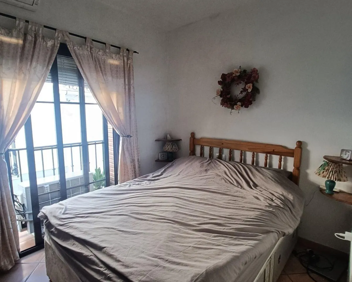 e550900e-019b-4846-88fe-6cb5e8ff55f5