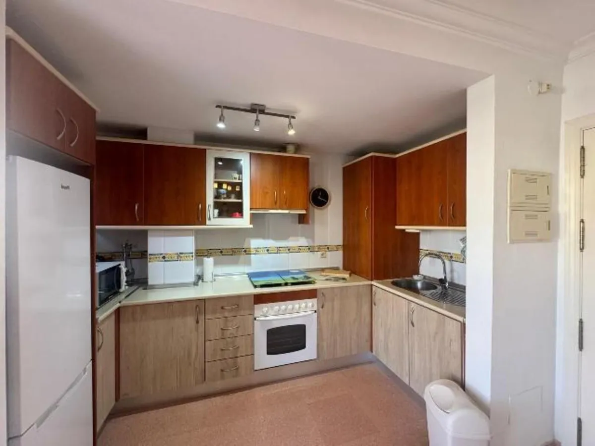 869ff526-620c-423e-ab14-40eb7b499e4e