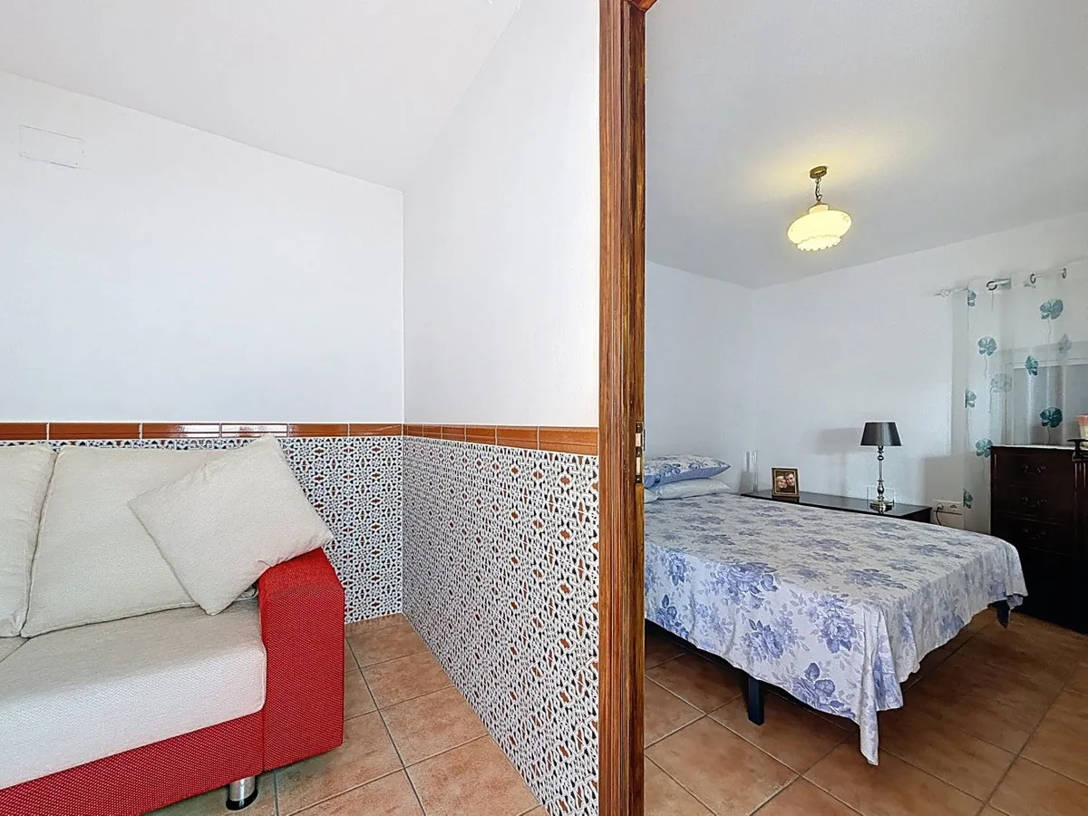 5737f6ed-8e1a-4a4d-b344-fc37d80e1629