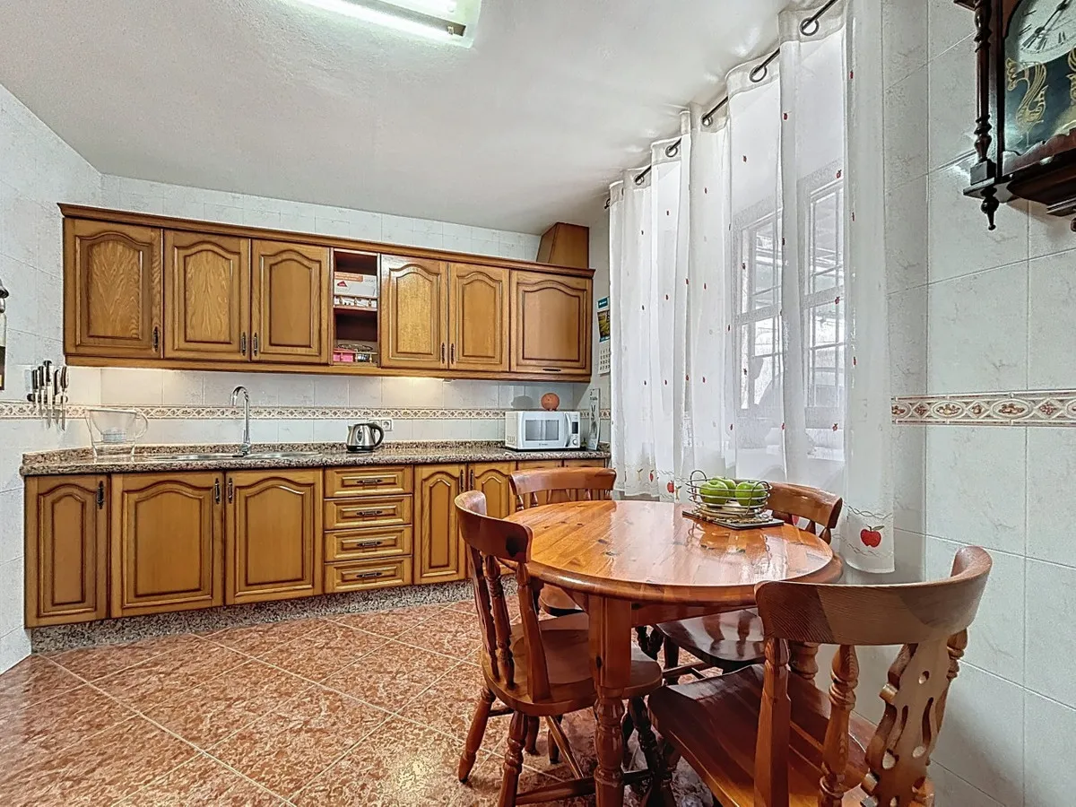 92476afa-c61d-4ef3-b37e-33d19d387d13