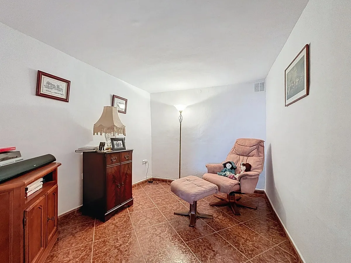 b105a8d4-7024-4dd0-a290-ea63ac7925f8