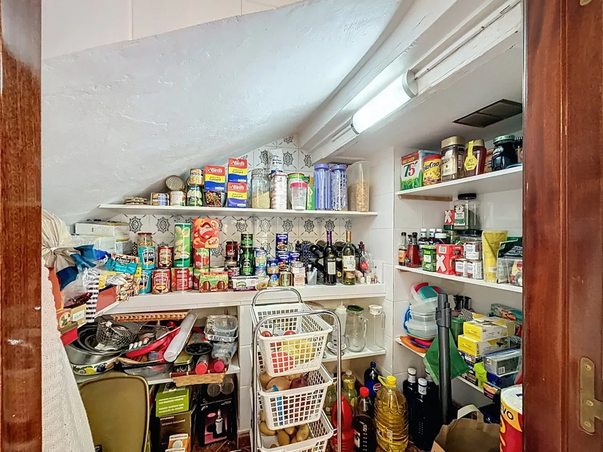 c1d8b735-cdd4-419f-bf95-f589e1fe6329