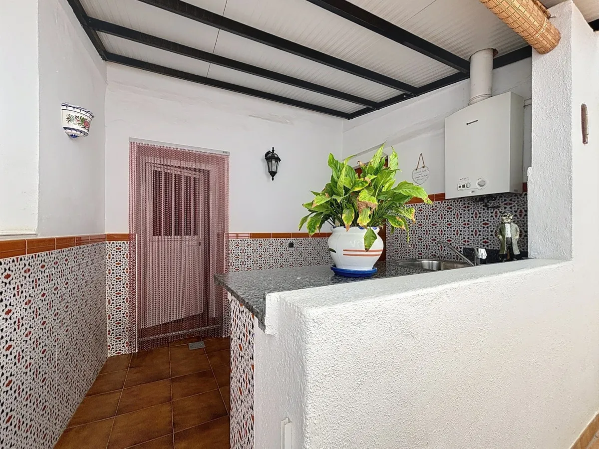 f0fdb206-b919-4389-bd3e-e2409db22ee1