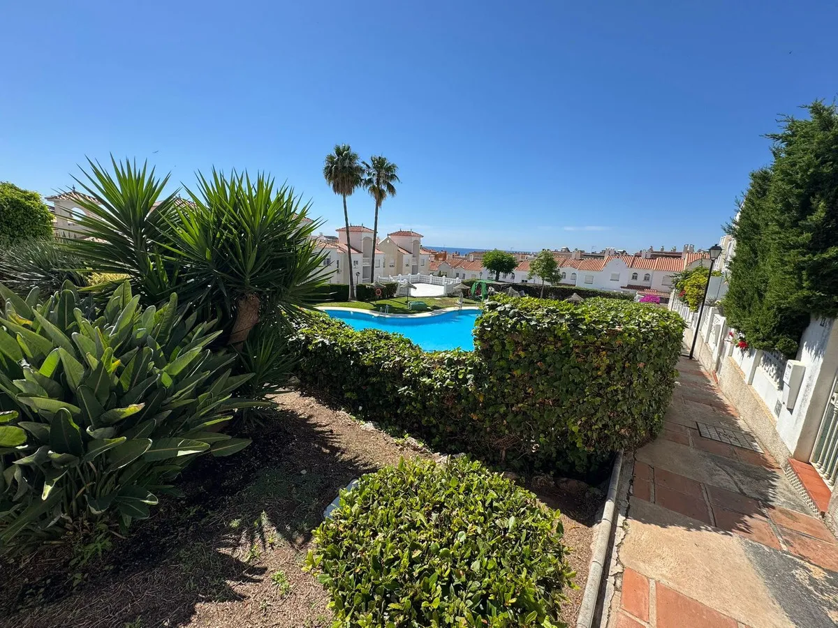 7a1c59a1-01e3-4d74-860b-2e7b16624b6b