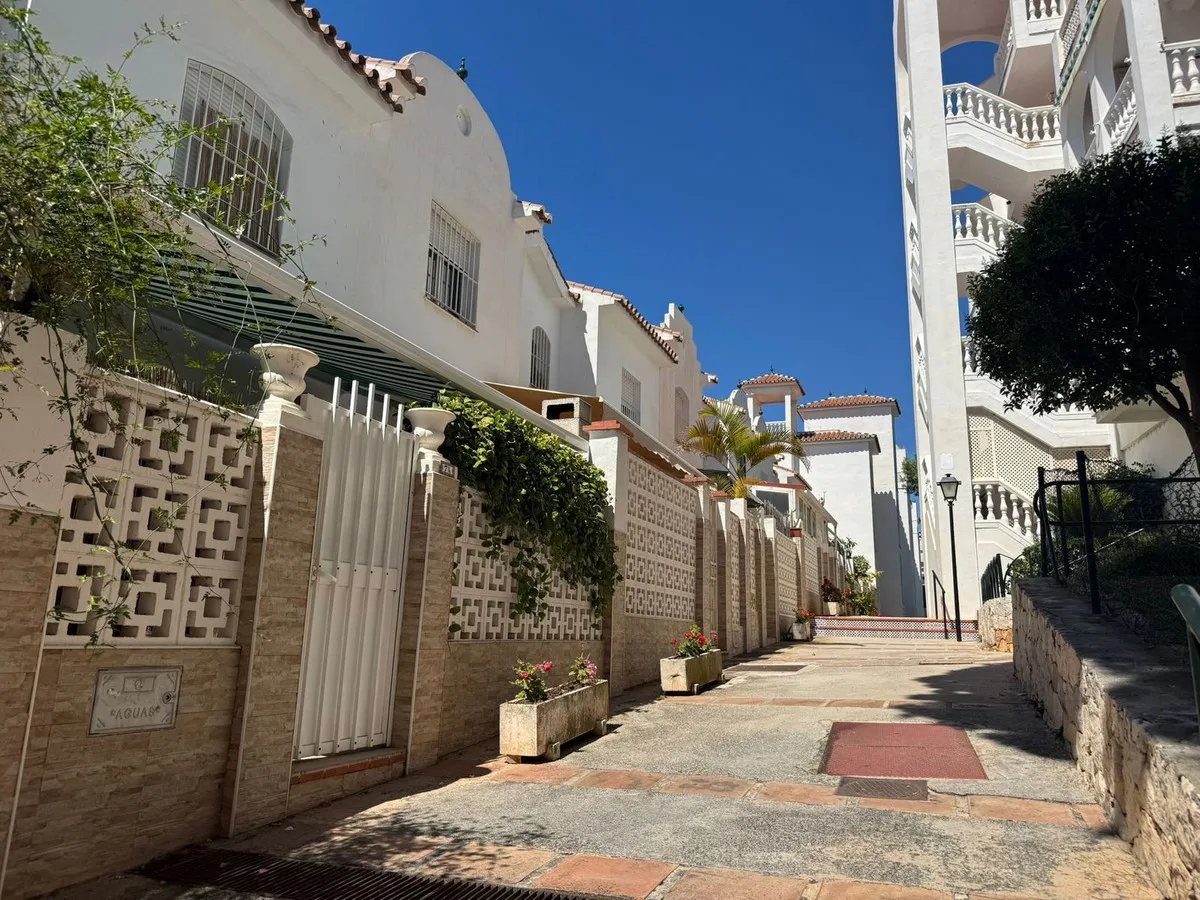 92f0b74e-f351-4111-8f44-eee26d858be4