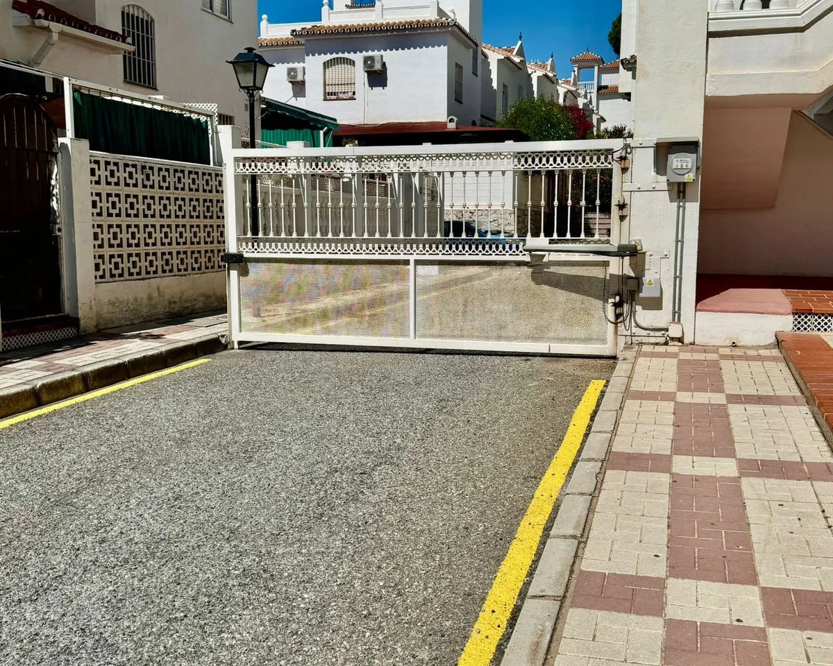 963149ce-2aa2-4350-9e8b-893bf75dea11