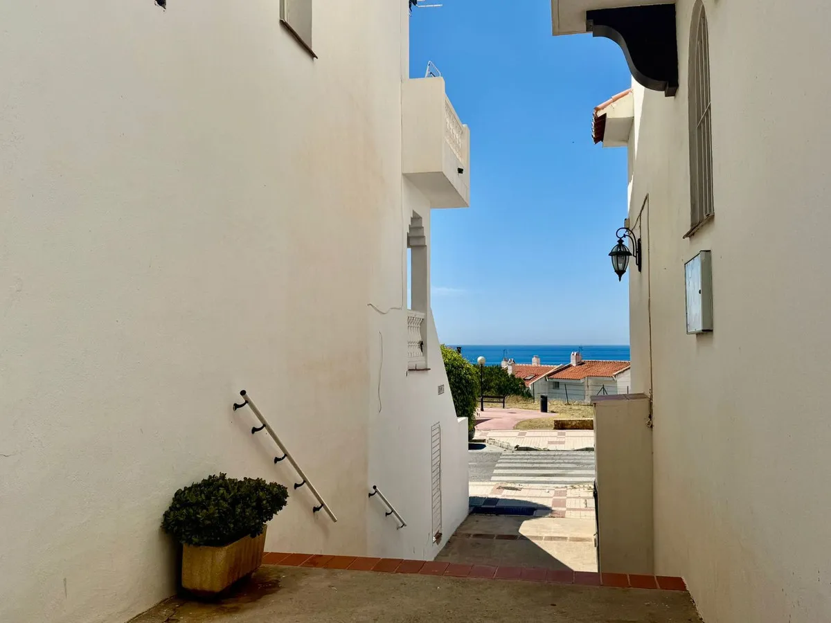 a6b07534-bae0-4c00-89d9-b6d501aab0c6