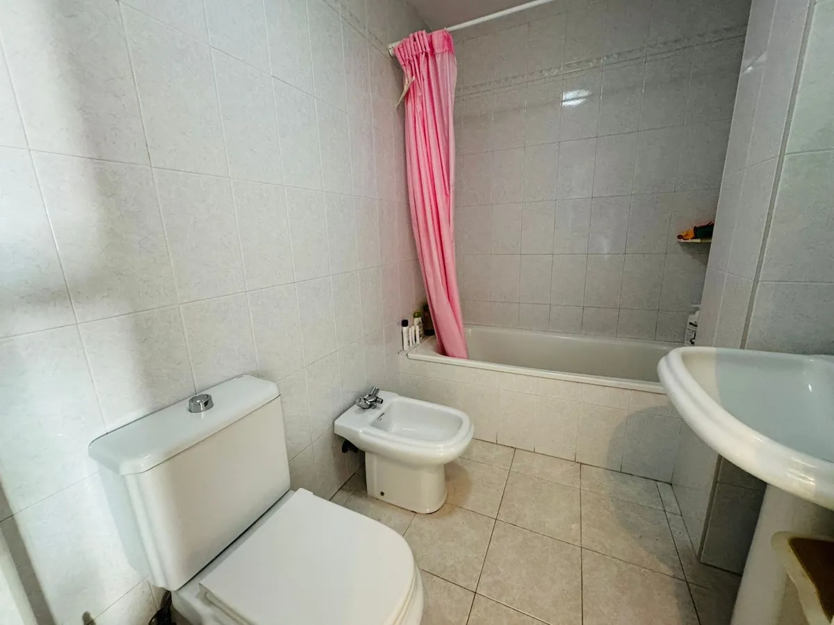 e1ea4fb8-e32a-4072-a538-32bdfc375ecb