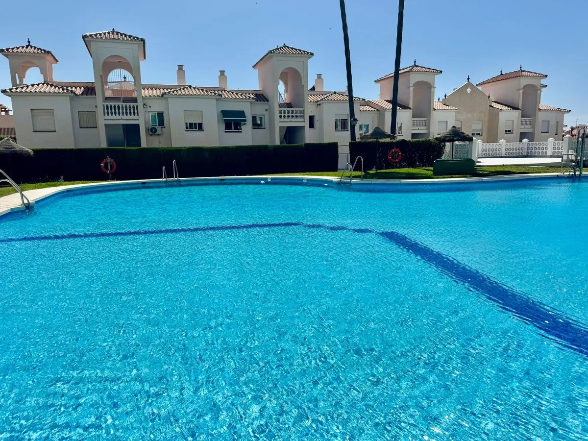 f7b79283-a961-422c-b931-31708a2df634