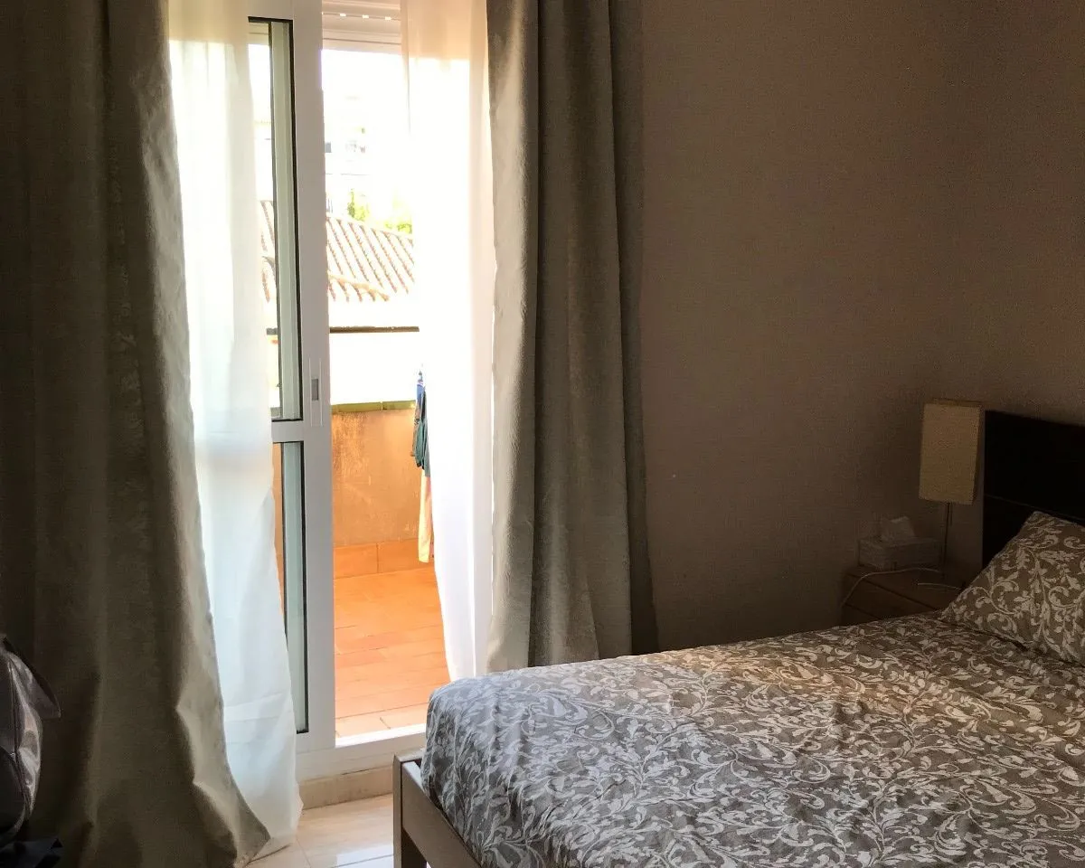 00f30ef9-5c68-4ad7-bae9-cd8ead59428b