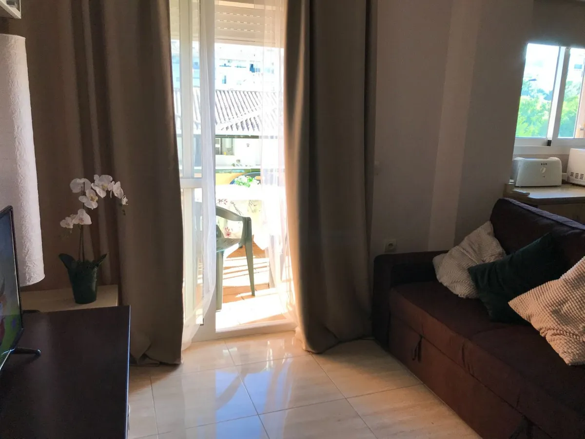 fd2d41cb-9cac-4871-af35-e125a84172de