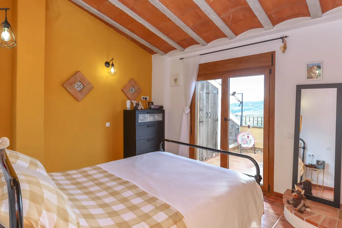 19ad1102-ad31-42bc-91e4-b2deb2070a0a