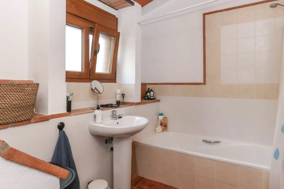 1a1fd41a-282e-4a55-8316-a97ca44c831d