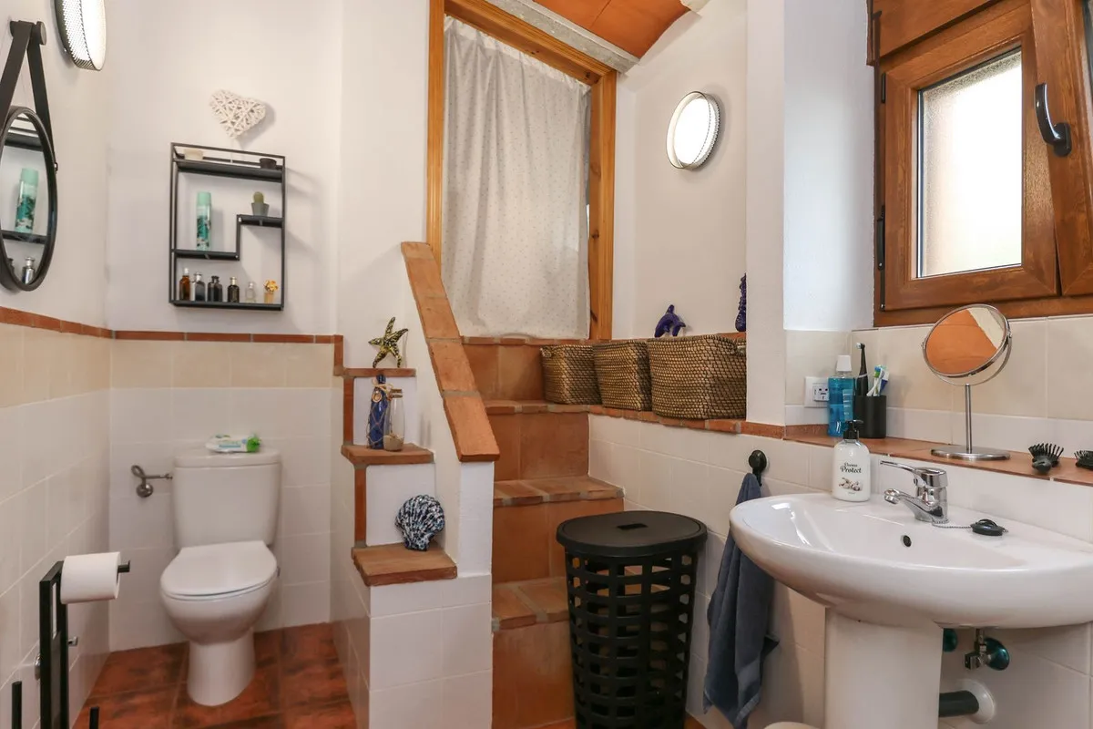 5653c6a0-ce9a-4a5d-914f-b2823ce7d21b