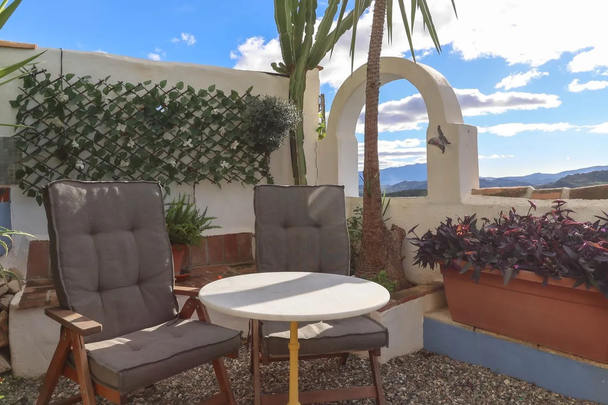 575138e6-1447-4fe9-b808-7913af81d8ff