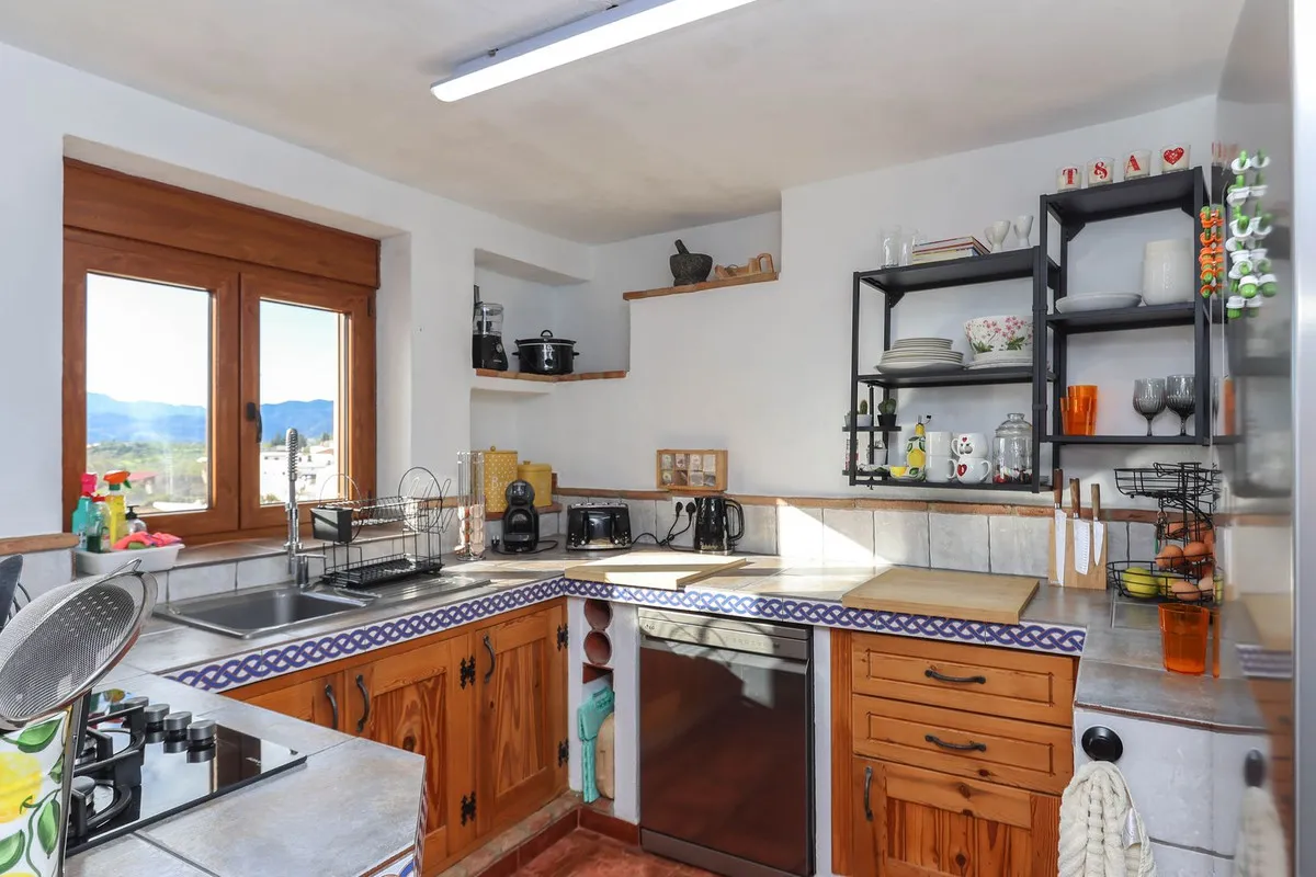 8270d7eb-7b39-41fe-a460-752661fc039c