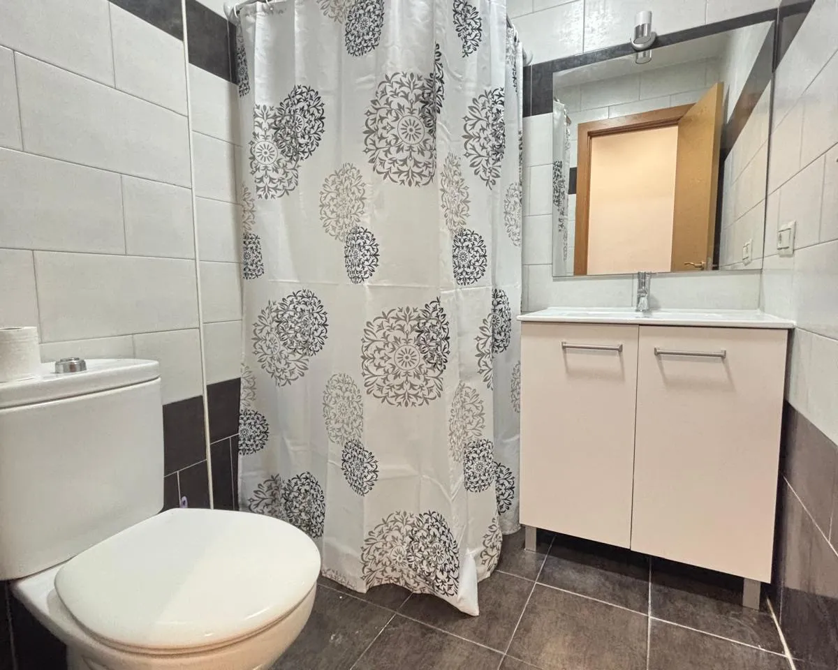 6125fd06-352a-458d-8abd-7032d360fdb6