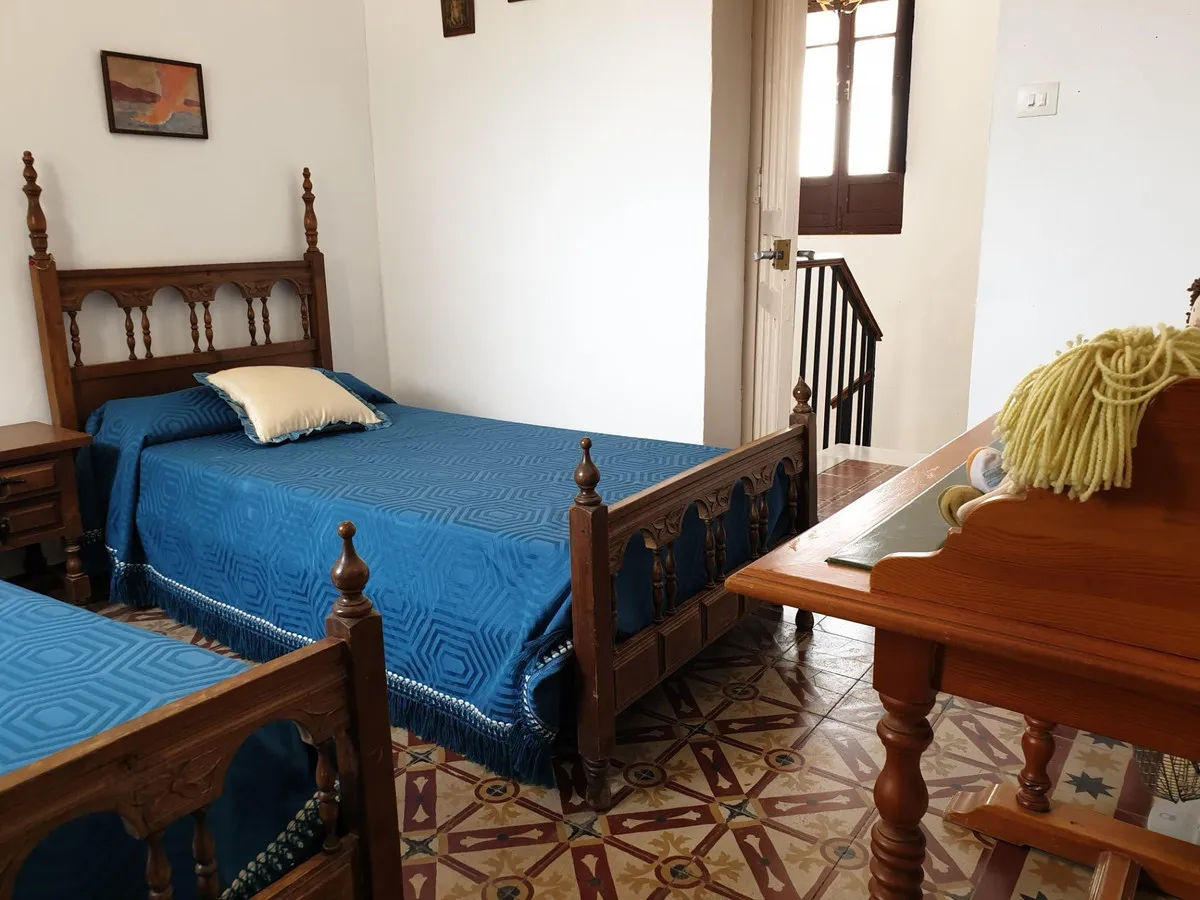 81d07eb0-5b9d-4920-b85e-021852568d3a